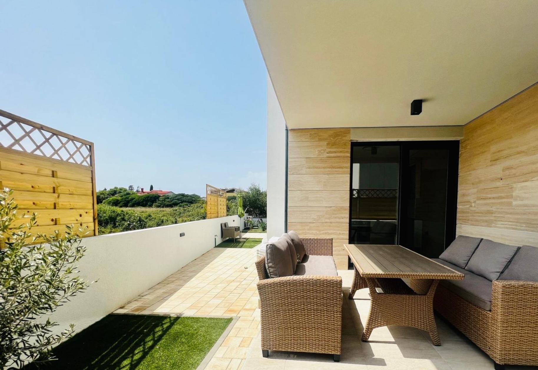 Apartments The Beach Resort Vir Exterior foto